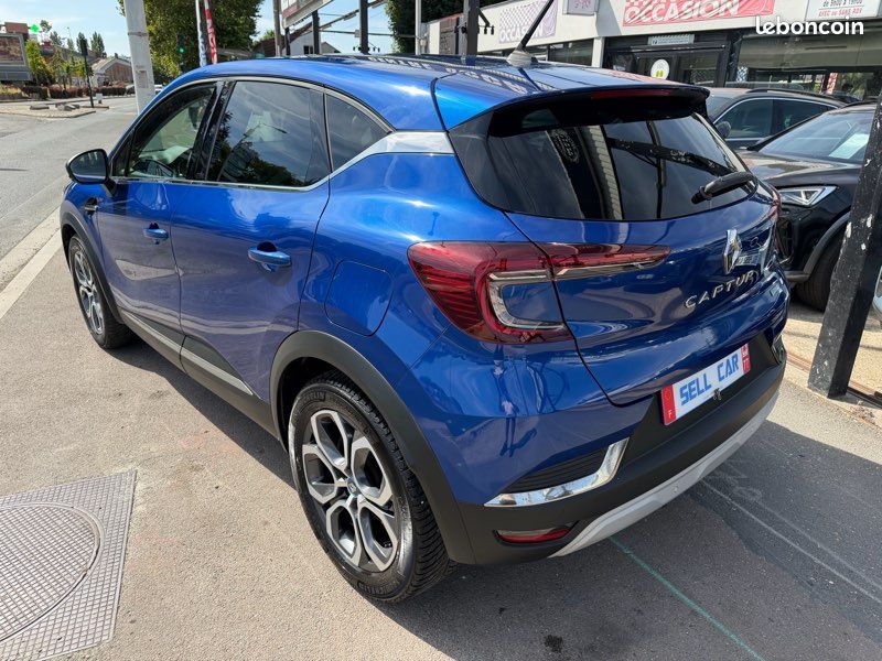 Renault Captur E-TECH 160ch INTENS « 1ère Main » (image 3)