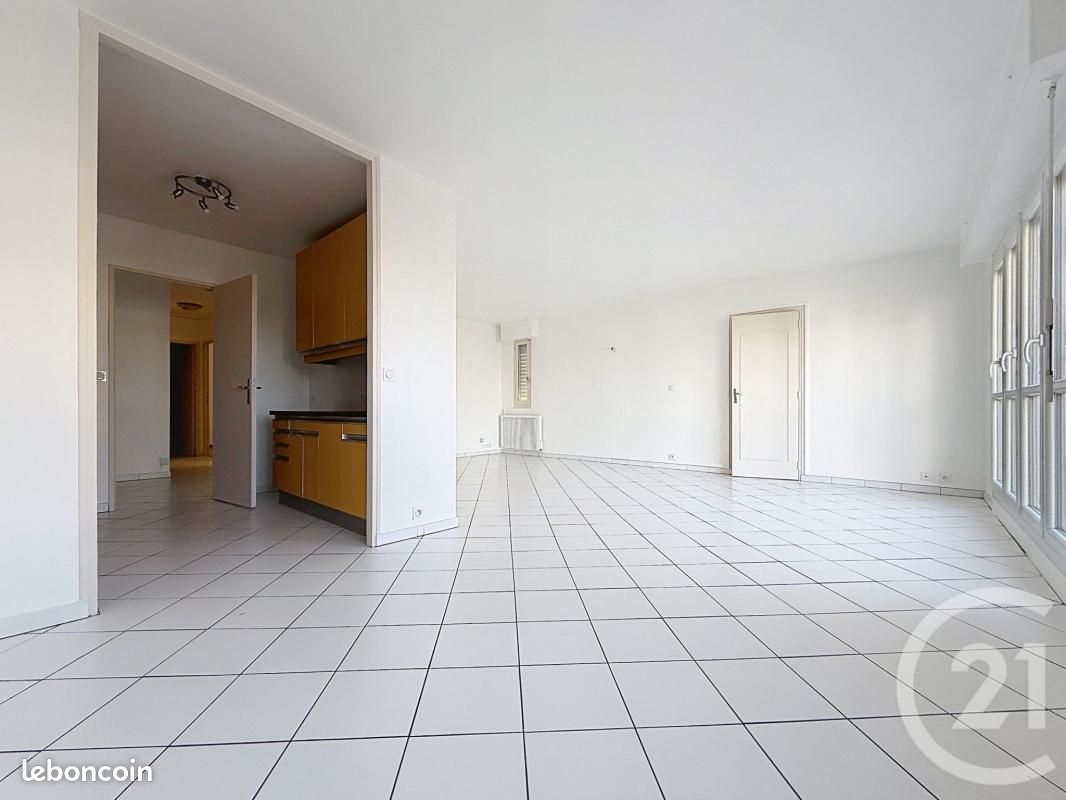 Appartement 5 pièces 88 m² · à Troyes · 88 m² · 809 €/mois