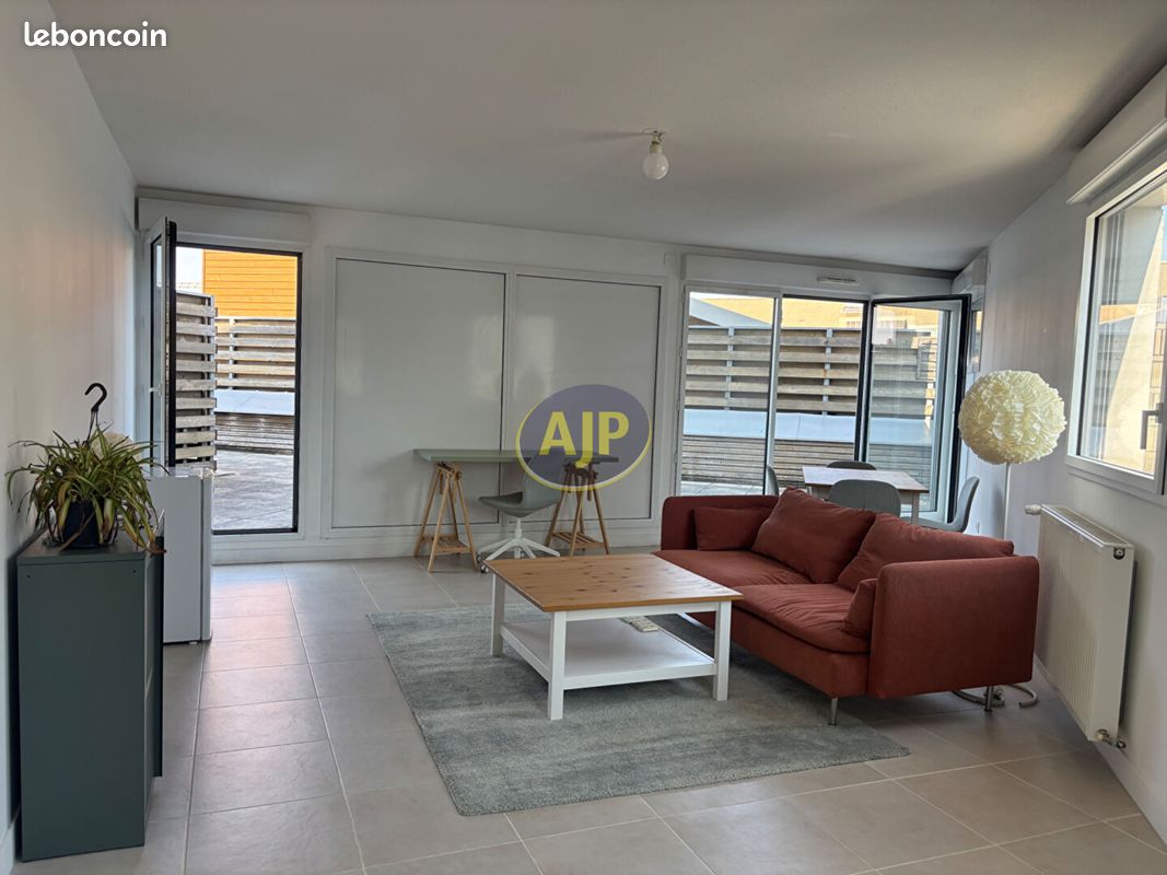 Appartement 3 pièces 82 m² · à Bordeaux · 82 m² · 1 380 €/mois