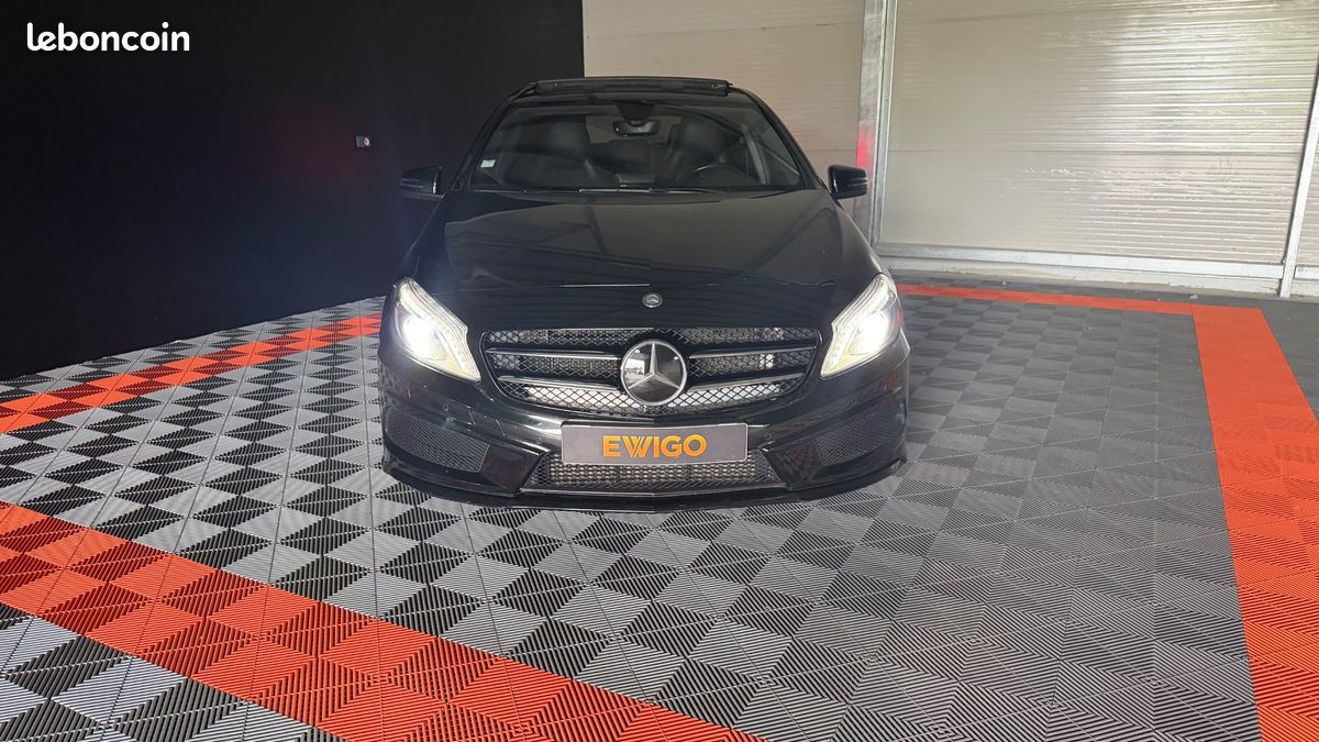 MERCEDES-BENZ CLASSE A 200 CDI 135 AMG LINE FASCINATION - TOIT PANORAMIQUE OUVRANT - CAMÉRA DE RECUl (image 12)