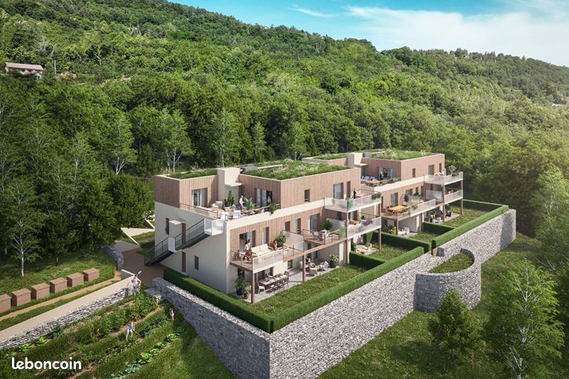Appartement 5 pièces 95 m² · à Notre-Dame-de-Mésage · 95 m² · 369 000 €