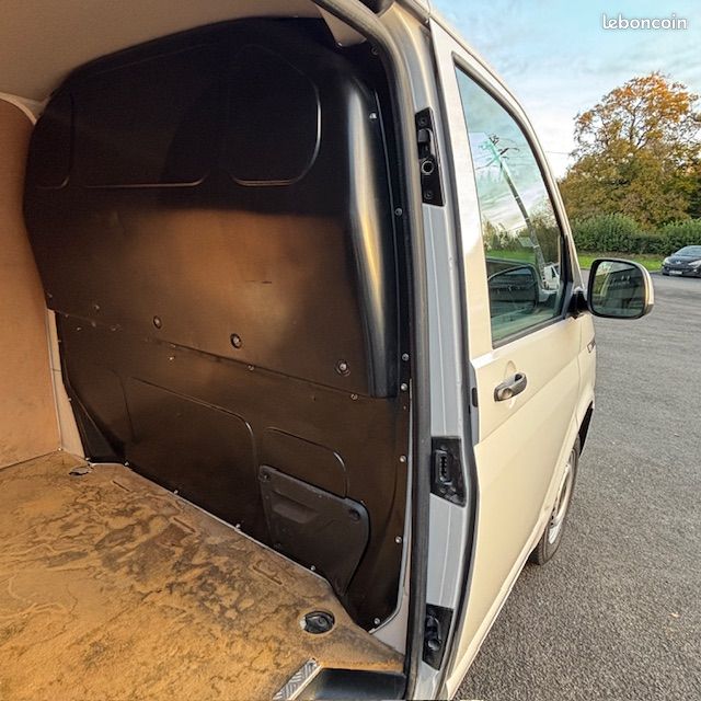 Volkswagen Transporter (6) 2.0 TDi 110 L1H1 Business Line (image 18)