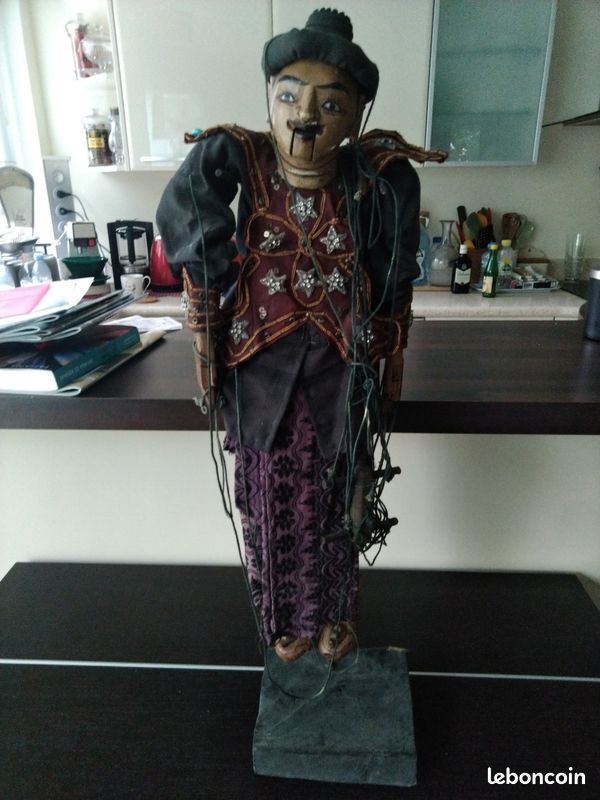 Ancienne marionnette articulee indonesienne (image 1)