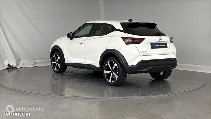 Nissan Juke 1.0 DIG-T 114ch Tekna DCT 2023 (image 8)