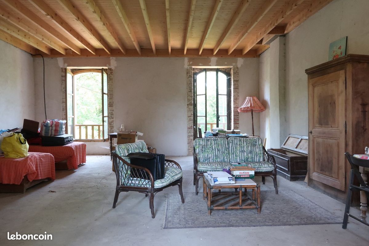 Appartement 1 pièce 55 m² · à Porte-des-Bonnevaux · 55 m² · 30 500 €
