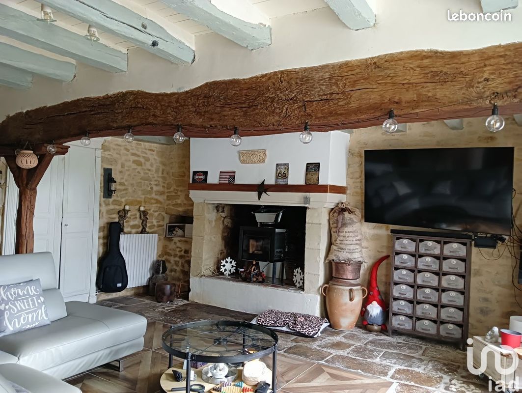 Longère 7 pièces 184 m² - Sainte-Verge 79100 (image principale 12)