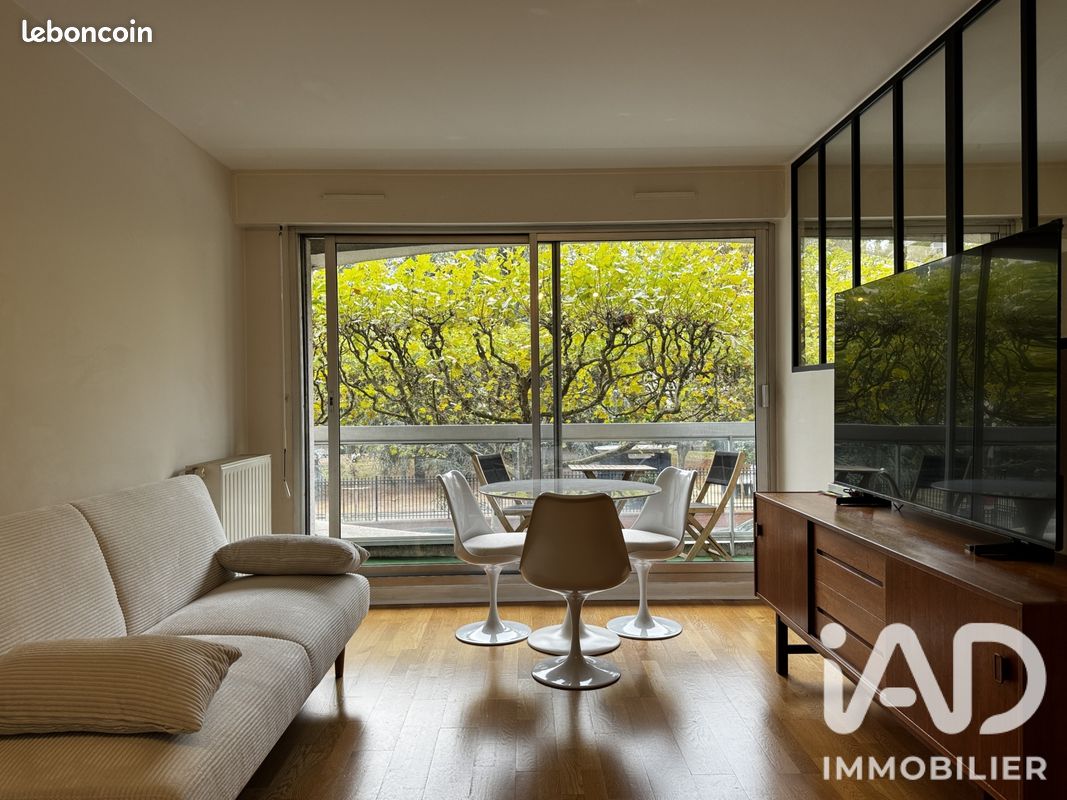 Appartement 3 pièces 47 m² · à Courbevoie · 47 m² · 1 900 €/mois
