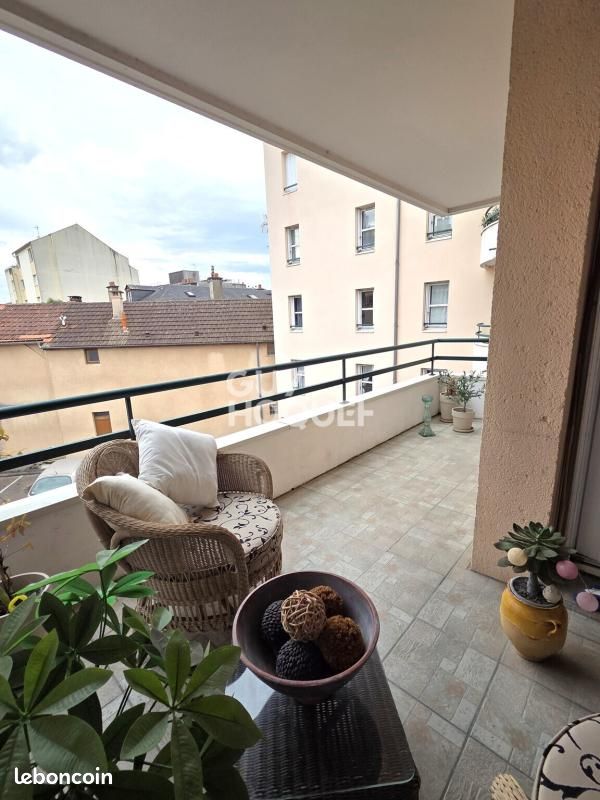 Appartement 3 pièces 74 m² · à Pau · 74 m² · 215 000 €