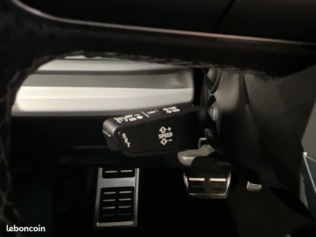 AUDI Q8 55 TFSI e 381 Tiptronic 8 Quattro S line (image 20)