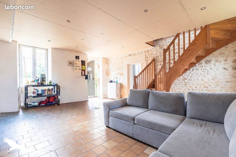 Maison 5 pièces 136 m² · à Tonnay-Charente · 136 m² · 202 920 €