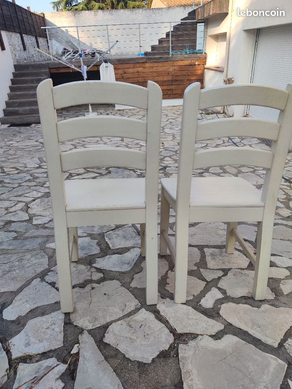 Chaise bois blanches (image 1)