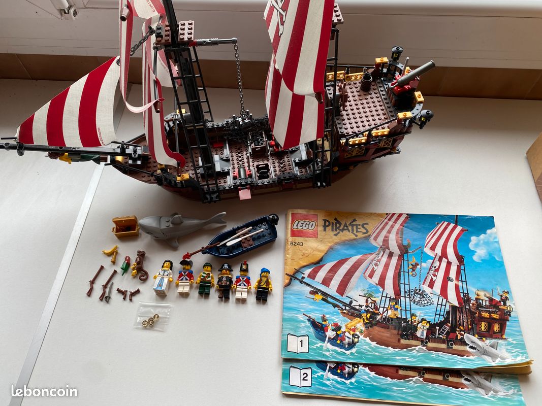 Pirate Ship Lego Pirates 70413 Lego 6243 Vs 70413 Imperial Ship