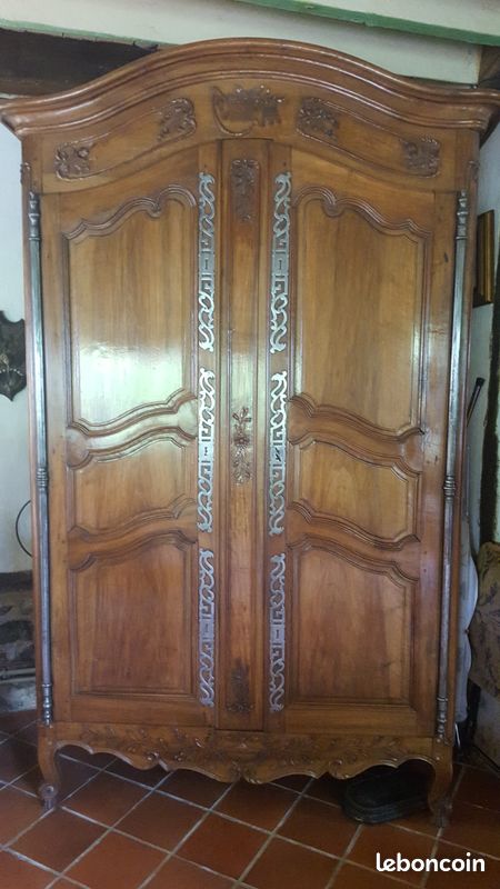 Armoire ancienne (image 1)
