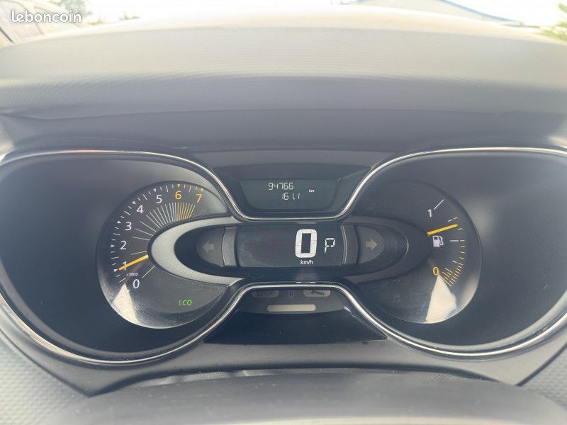 Renault CAPTUR 1.2 TCE 120 CH STOP&START ENERGY ZEN EDC EURO6 (image 23)