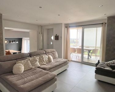 Appartement 350 000 € - 104 m²