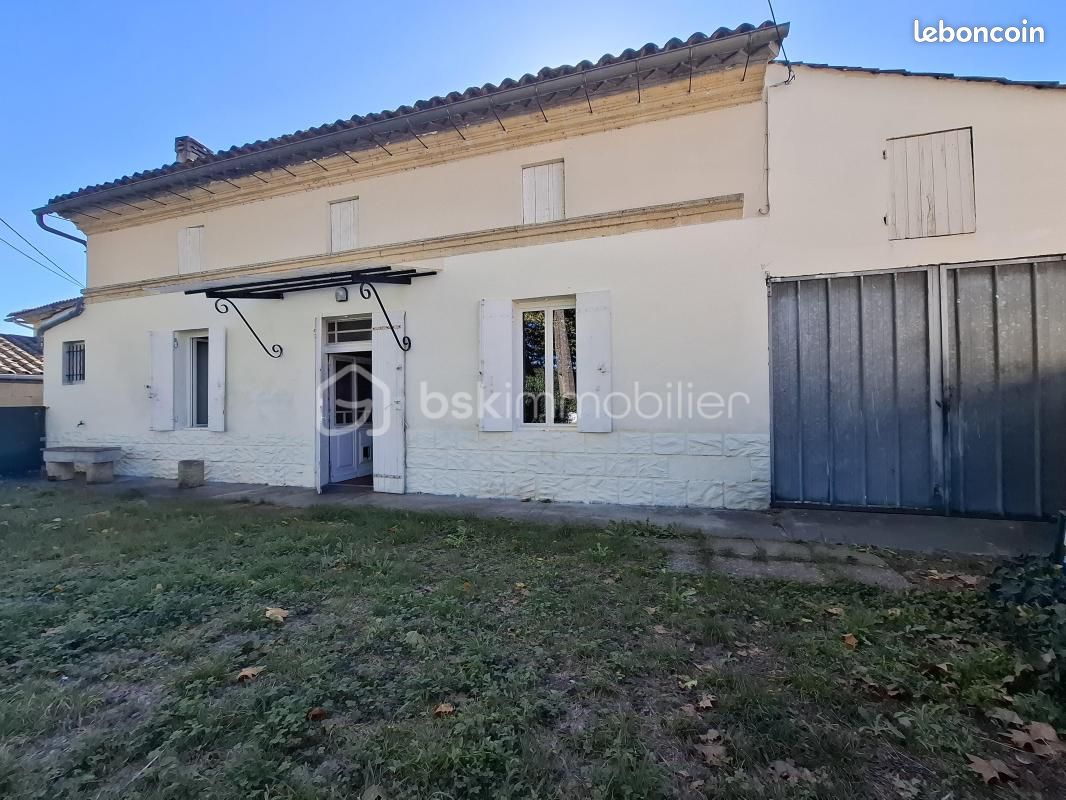 Maison 2 pièces 46 m² · à Mouliets-et-Villemartin · 46 m² · 81 000 €