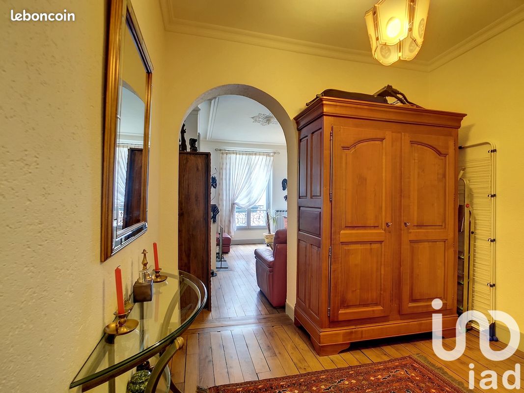 Appartement 3 pièces 64 m² · à Paris · 64 m² · 639 500 €