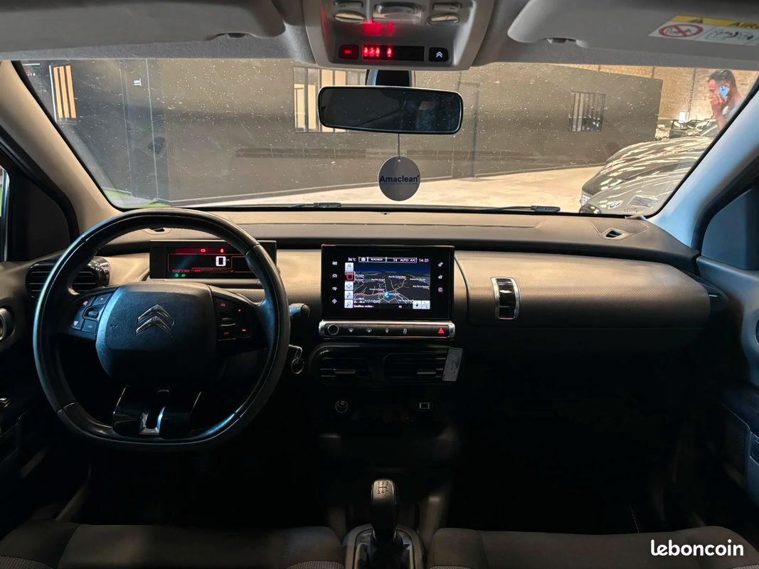 CITROEN C4 CACTUS BlueHDi 100 Shine *DISTRIBUTION OK (image 11)