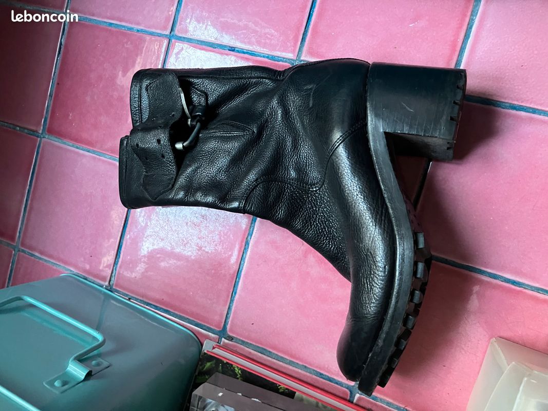 Bottines Cuir Noir FREE LANCE Taille 37 - Occasion Parfait état