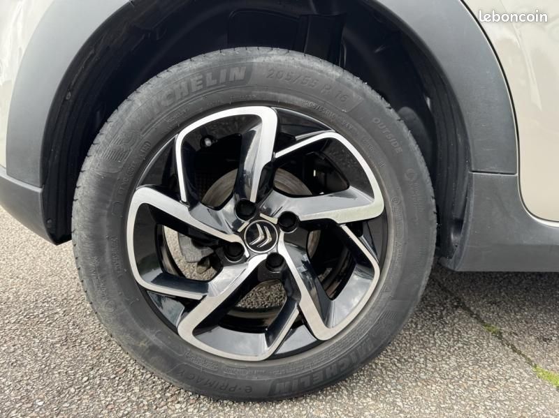 Citroen C3 1.2 PureTech 110 Saint James / GPS + CAMERA / GARANTIE 12 MOIS (image 11)