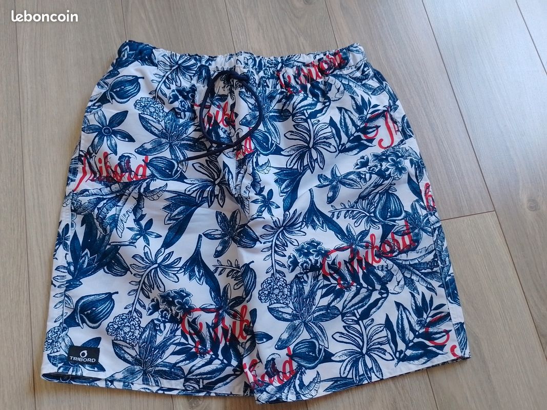 Short de bain taille L (image 1)