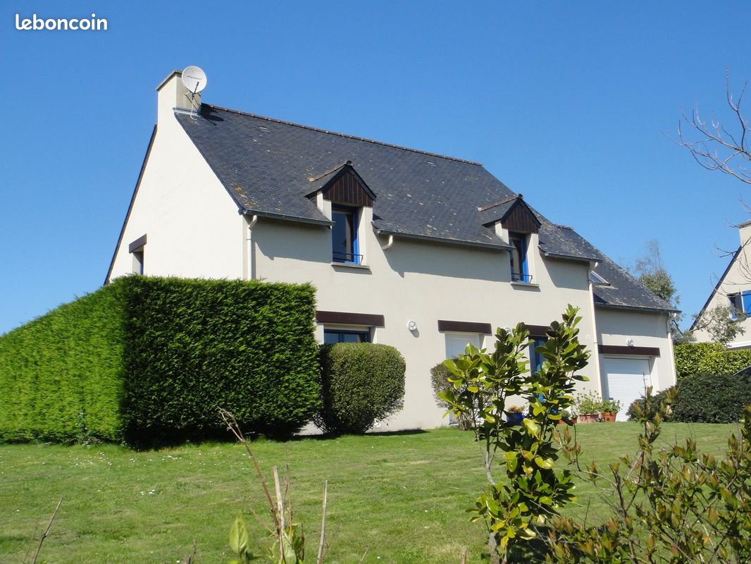 Maison 5 pièces 141 m² · à Saint-Jouan-des-Guérets · 141 m² · 1 410 €/mois