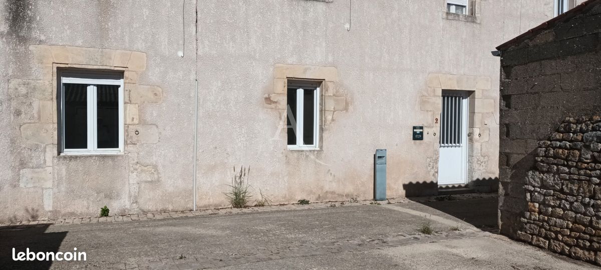 Appartement 4 pièces 81 m² · à Soubise · 81 m² · 820 €/mois