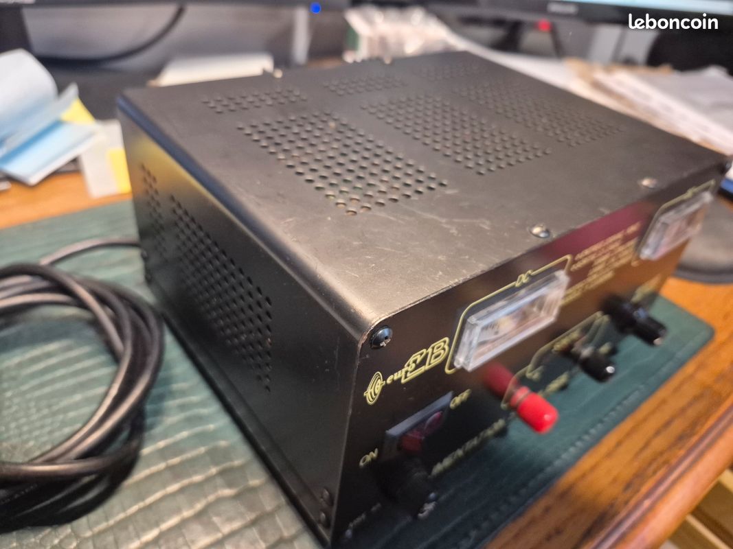 SPS-8250 switching power supply