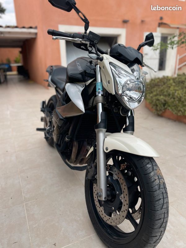 yamaha xj 600 2010