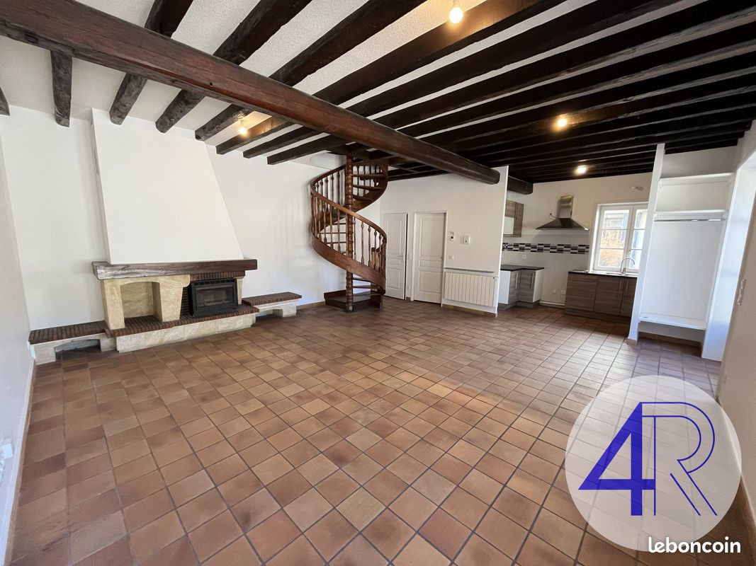 Maison 4 pièces 87 m² · à Belleville-en-Beaujolais · 87 m² · 1 070 €/mois