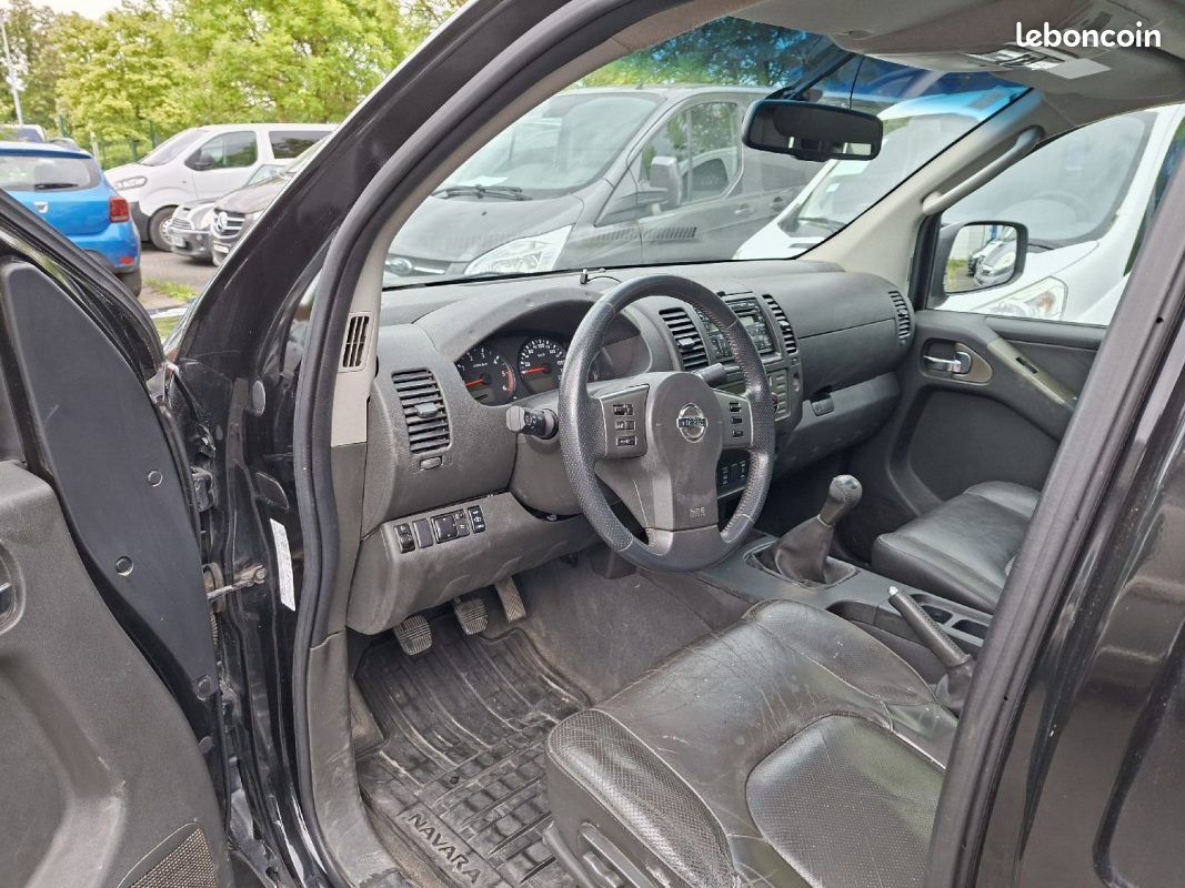 NISSAN NAVARA PICK UP HARD TOP 2008 175000 km (image 7)