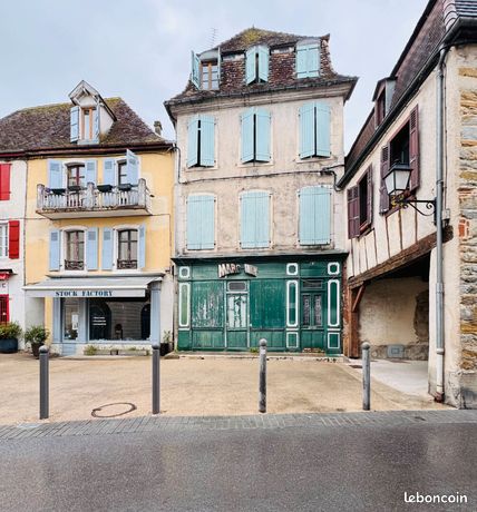 https://img.leboncoin.fr/api/v1/lbcpb1/images/e4/fe/8b/e4fe8b48599ee08a639d91feffb97a4447fbf4de.jpg?rule=ad-image