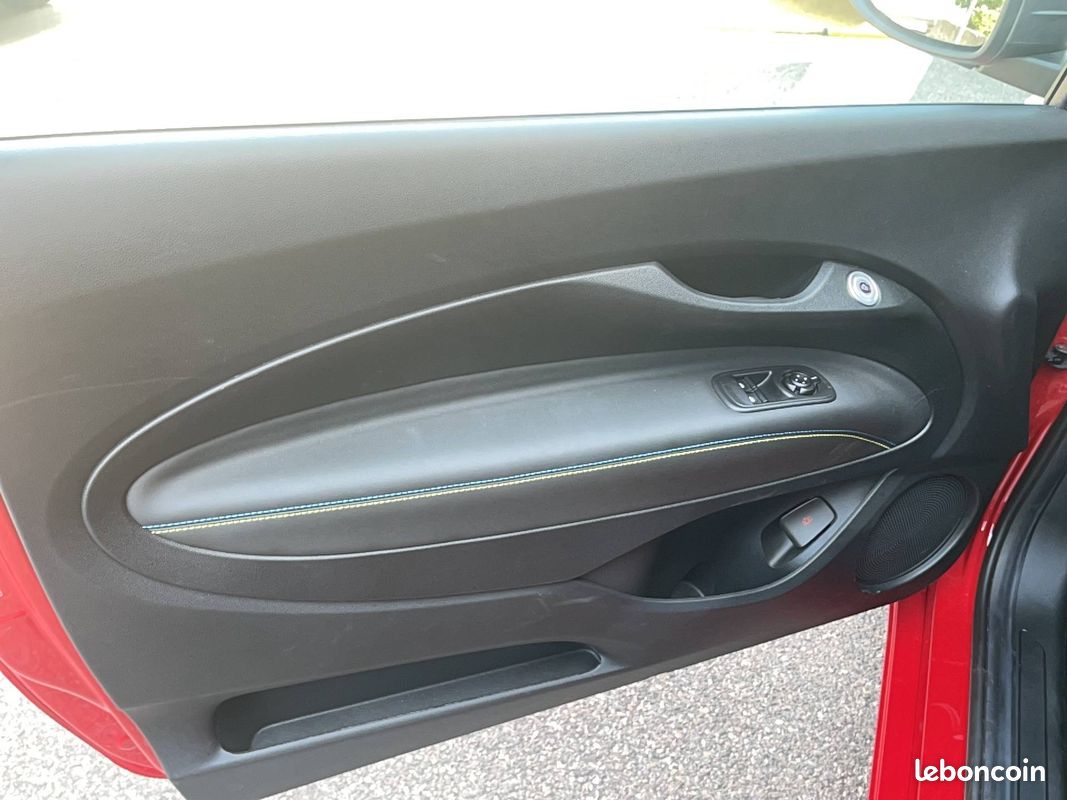 ABARTH 500C e 155 ch Pack (image 15)