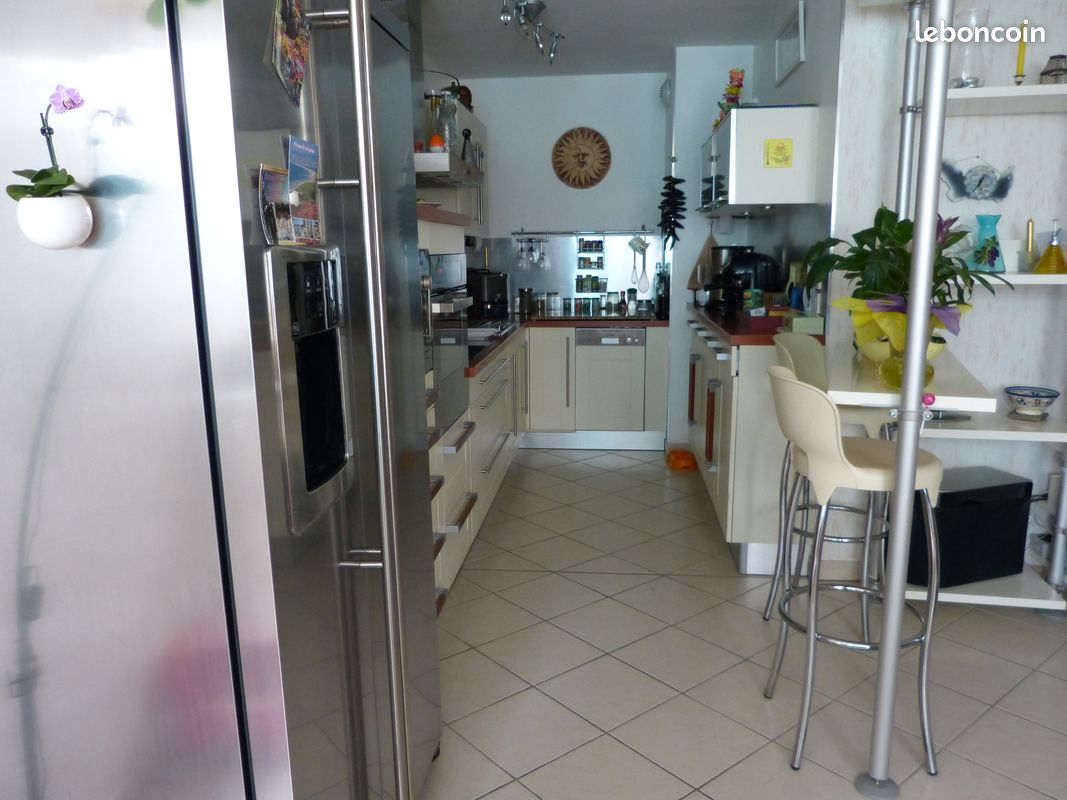Appartement 3 pièces 66 m² · à Échirolles · 66 m² · 150 000 €