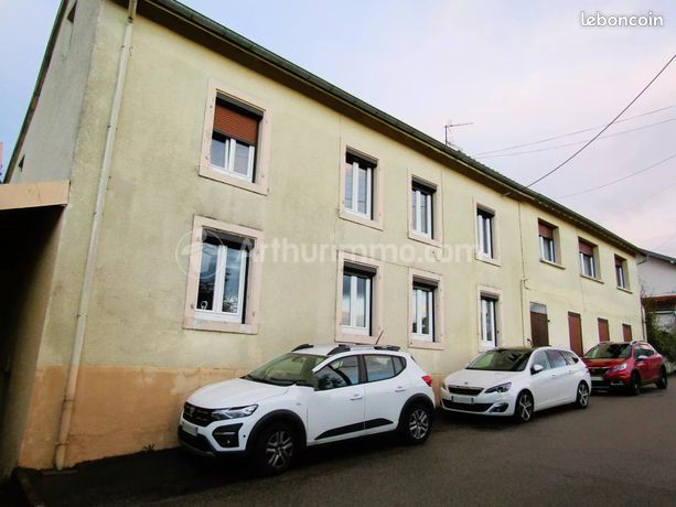 Immeuble 12 pièces 264 m²