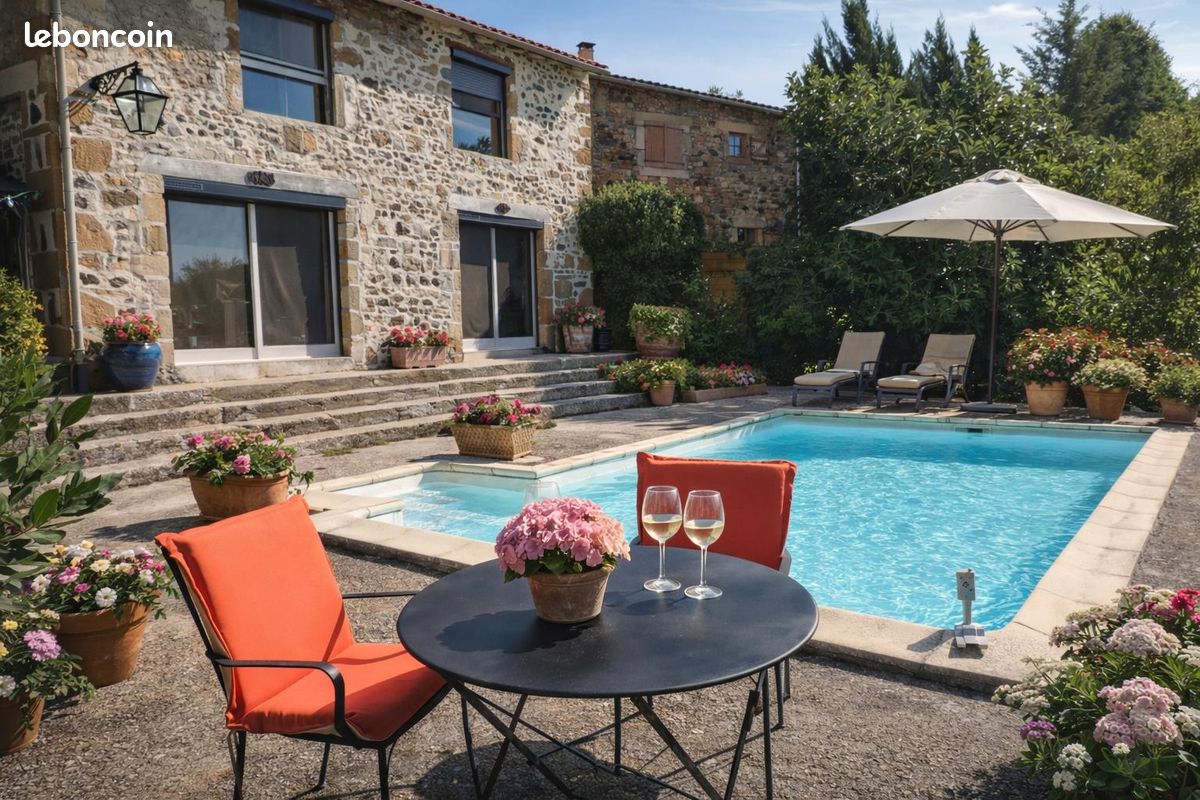 Appartement 8 pièces 211 m² · à Saint-Maurice · 211 m² · 460 000 €