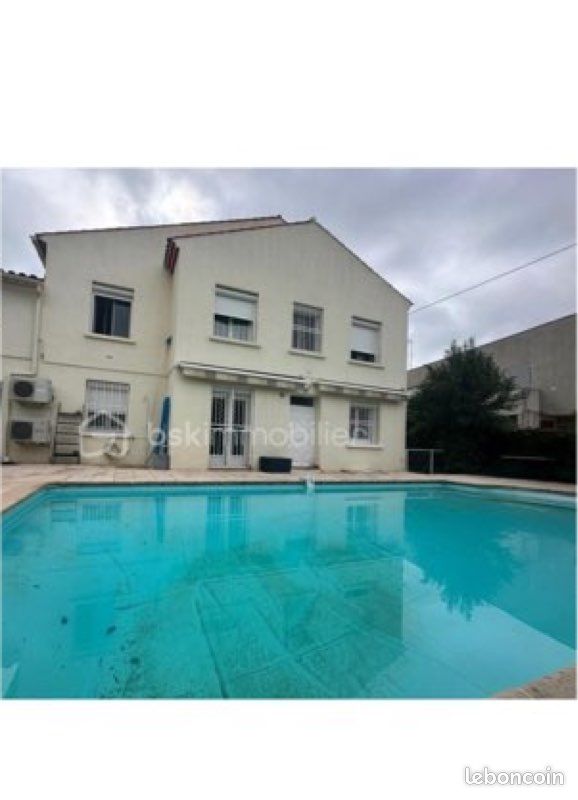Maison 8 pièces 245 m² · à Nîmes · 245 m² · 539 000 €