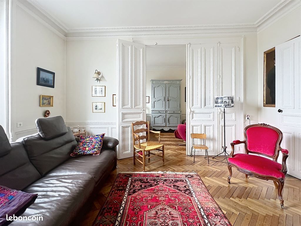 Maison 8 pièces 224 m² · à Épernay · 224 m² · 390 000 €