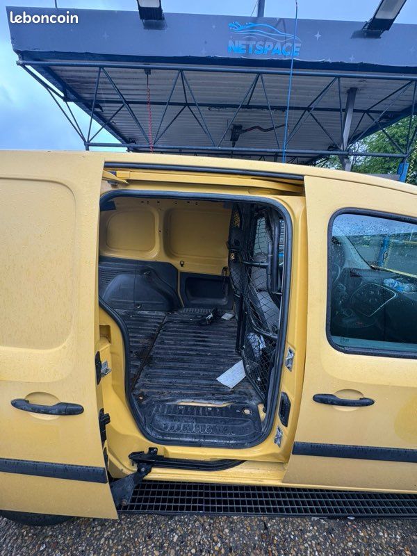 Renault kangoo (image 2)