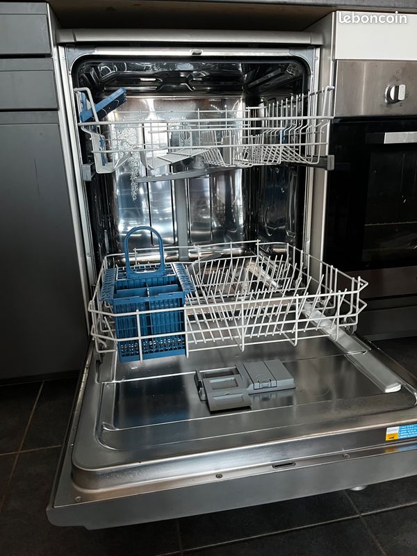 Lave vaisselle Indesit (image 3)