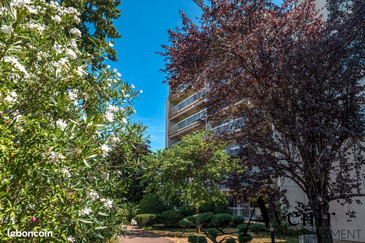 Appartement 4 pièces 96 m² · à Lyon · 96 m² · 279 000 €