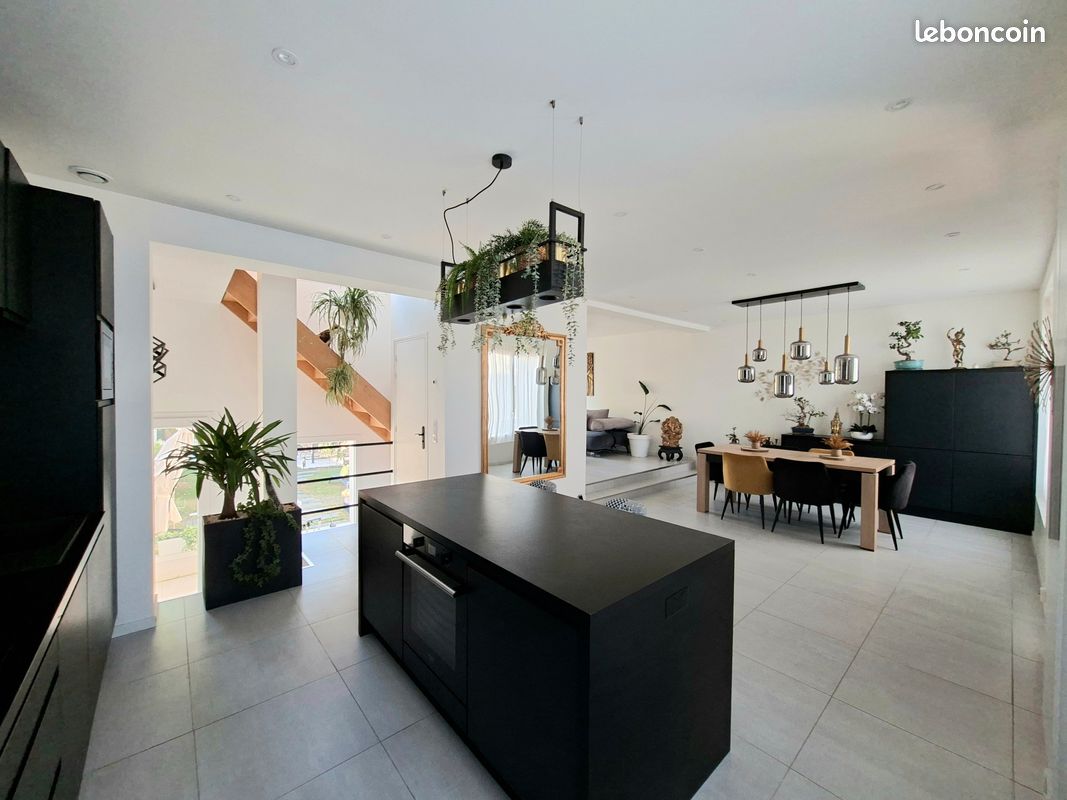 Maison 7 pièces 150 m² · à Houilles · 150 m² · 965 000 €
