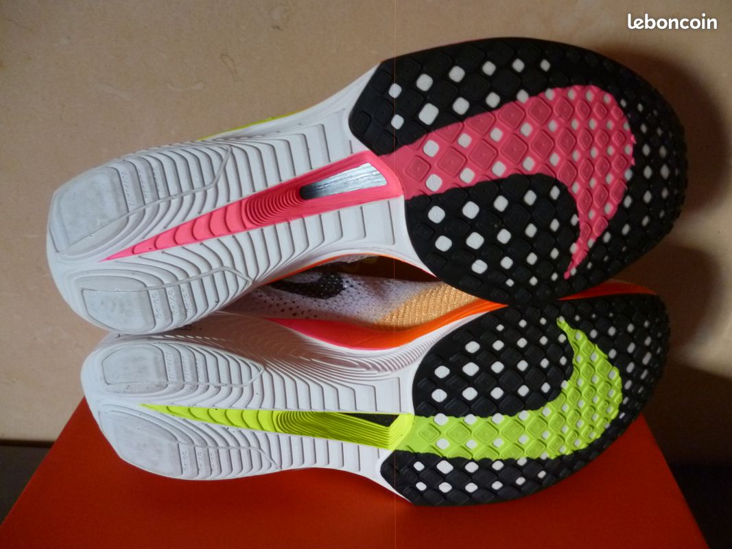 Nike Vaporfly 3 P47 neuves (image 3)