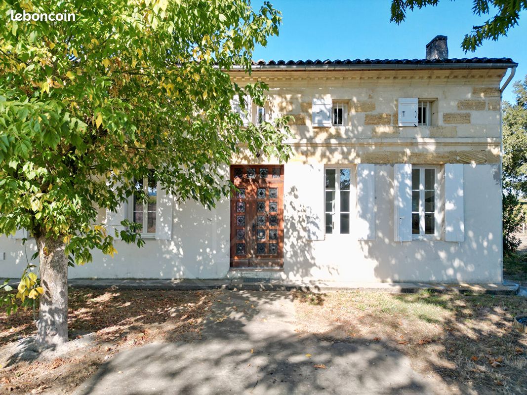 Maison 7 pièces 181 m² · à Saint-Émilion · 181 m² · 295 400 €