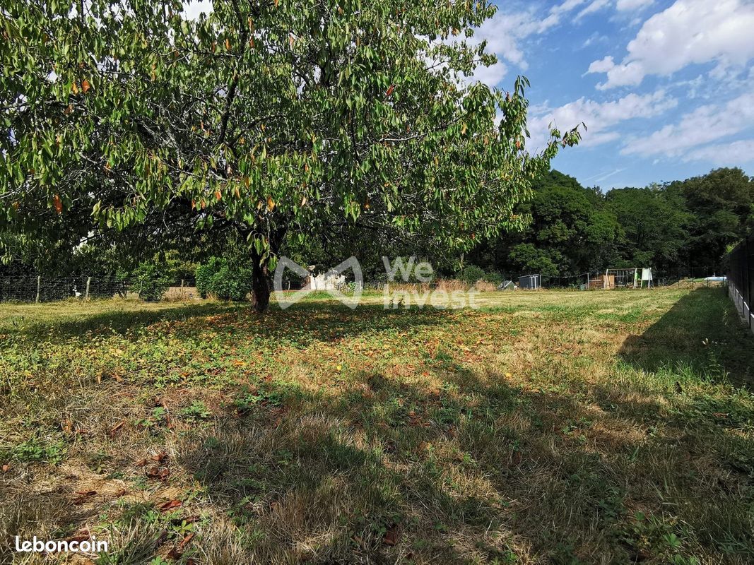 Terrain 940 m² · à Val de Virvée · 940 m² · 65 000 €