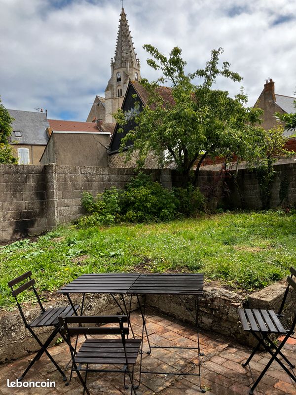 Maison 3 pièces 74 m² · à Châteaudun · 74 m² · 735 €/mois