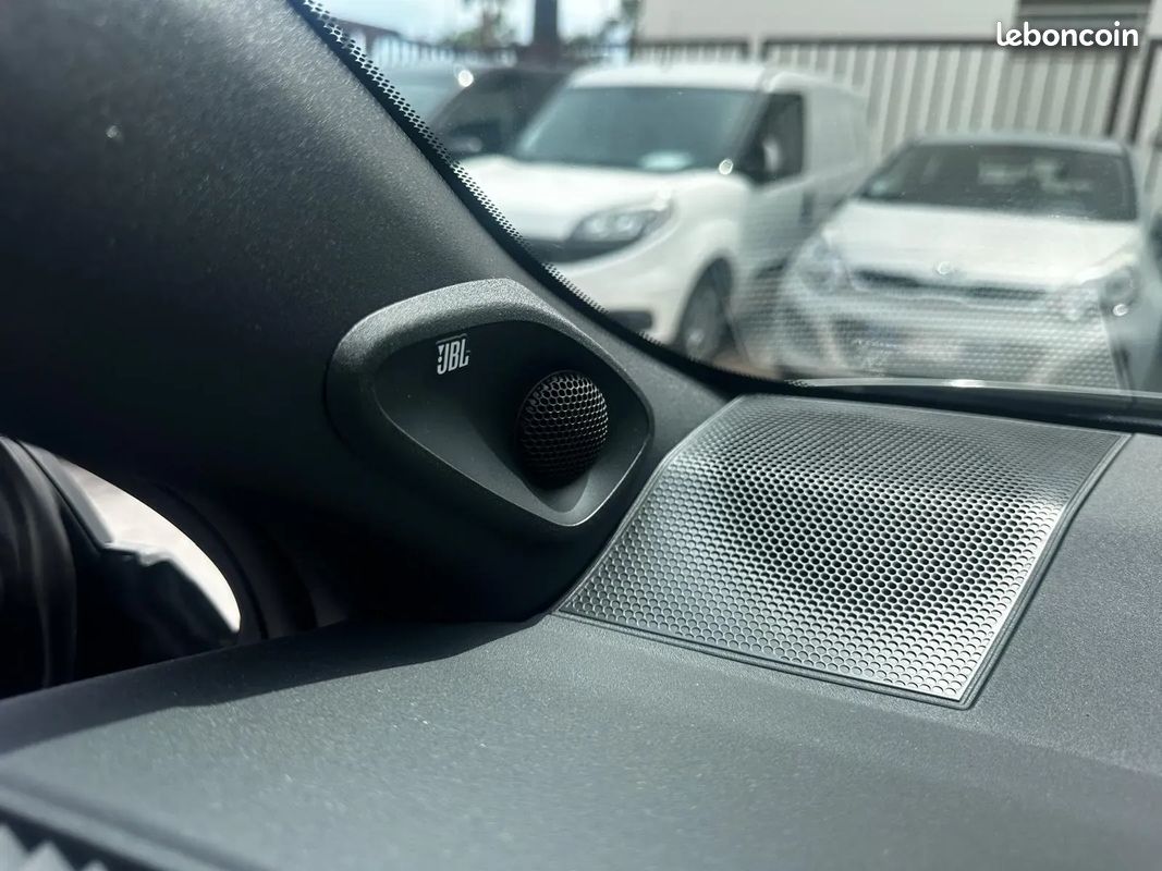 TOYOTA Yaris GR BVA 280ch - 2 100 km - CarPlay - Première main - Pack Track (image 20)