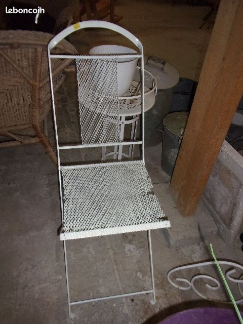 Chaises de jardin anciennes en métal (image 2)