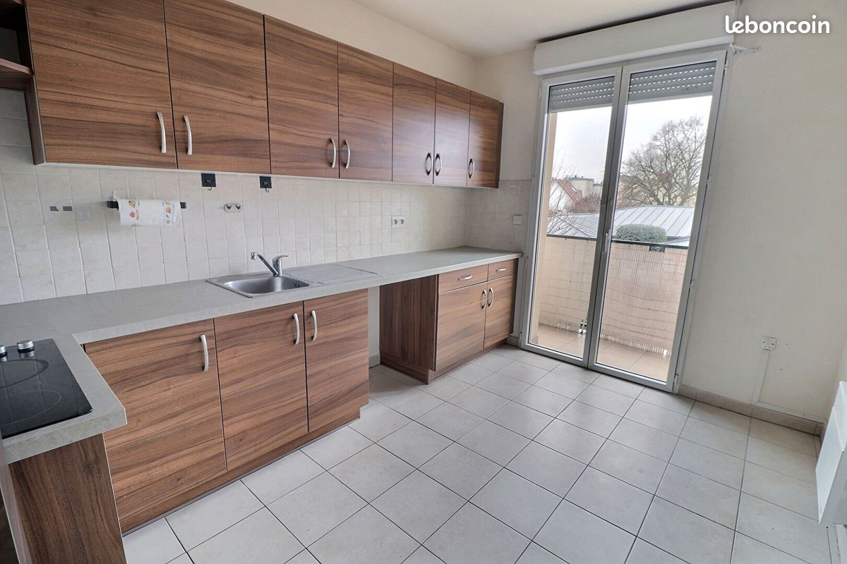 Appartement 3 pièces 75 m² · à Rambouillet · 75 m² · 320 000 €