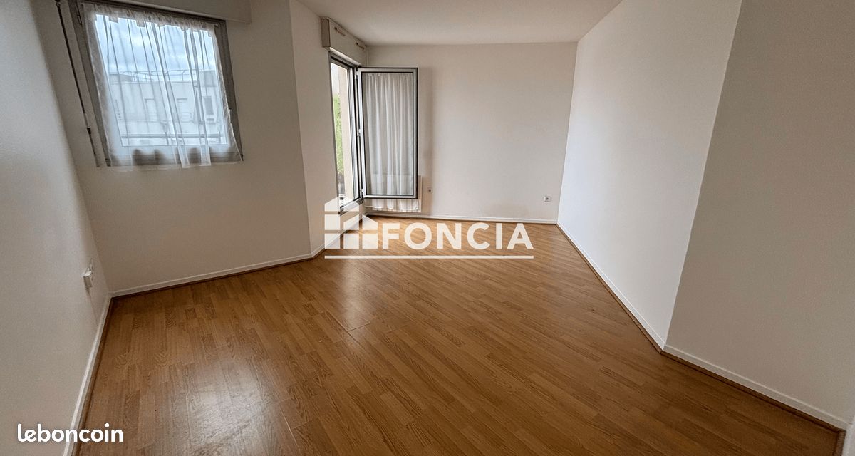 Appartement 2 pièces 42 m² · à Joinville-le-Pont · 42 m² · 998 €